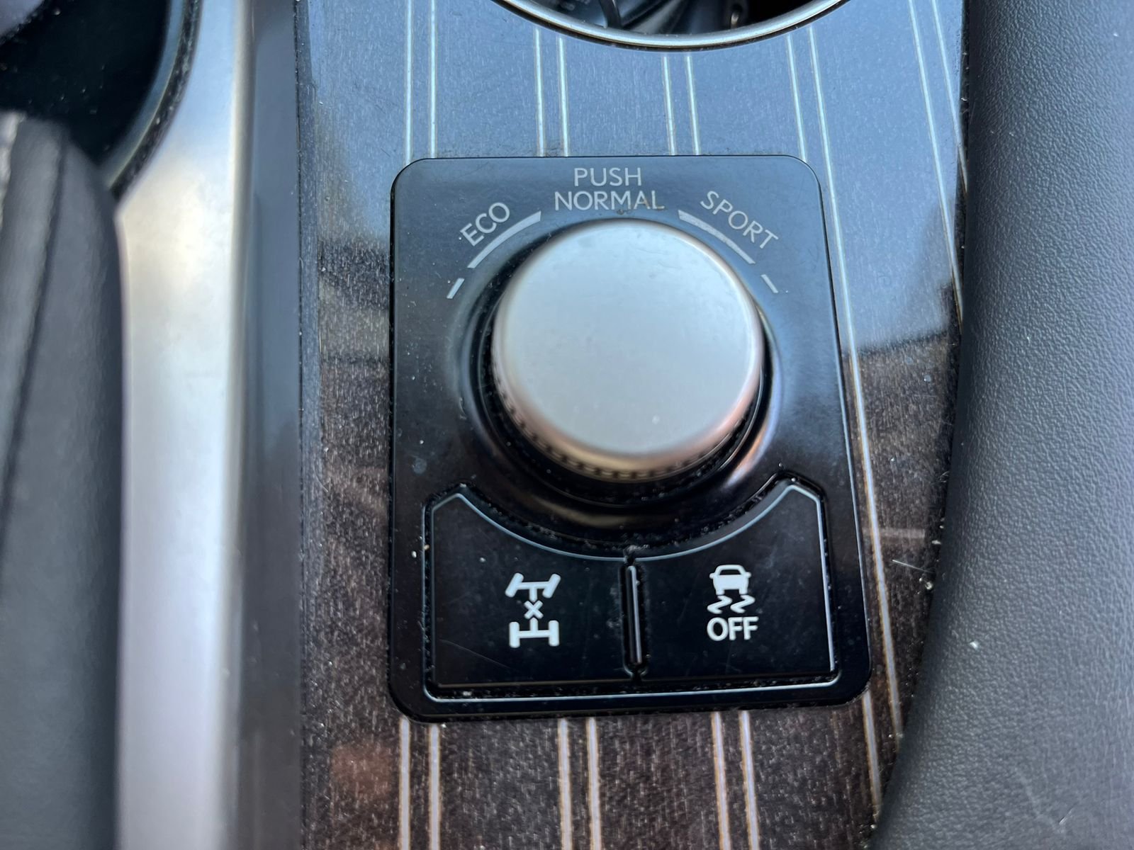 Lexus Rx350 — foto 17 de 20