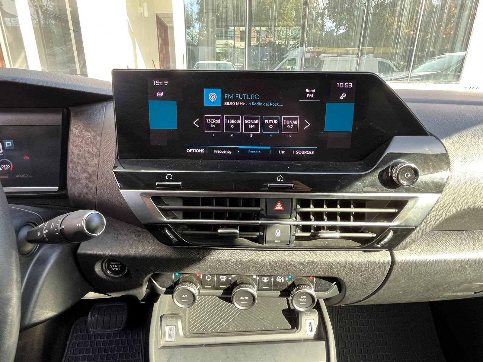 Citroën C4 — foto 14 de 23