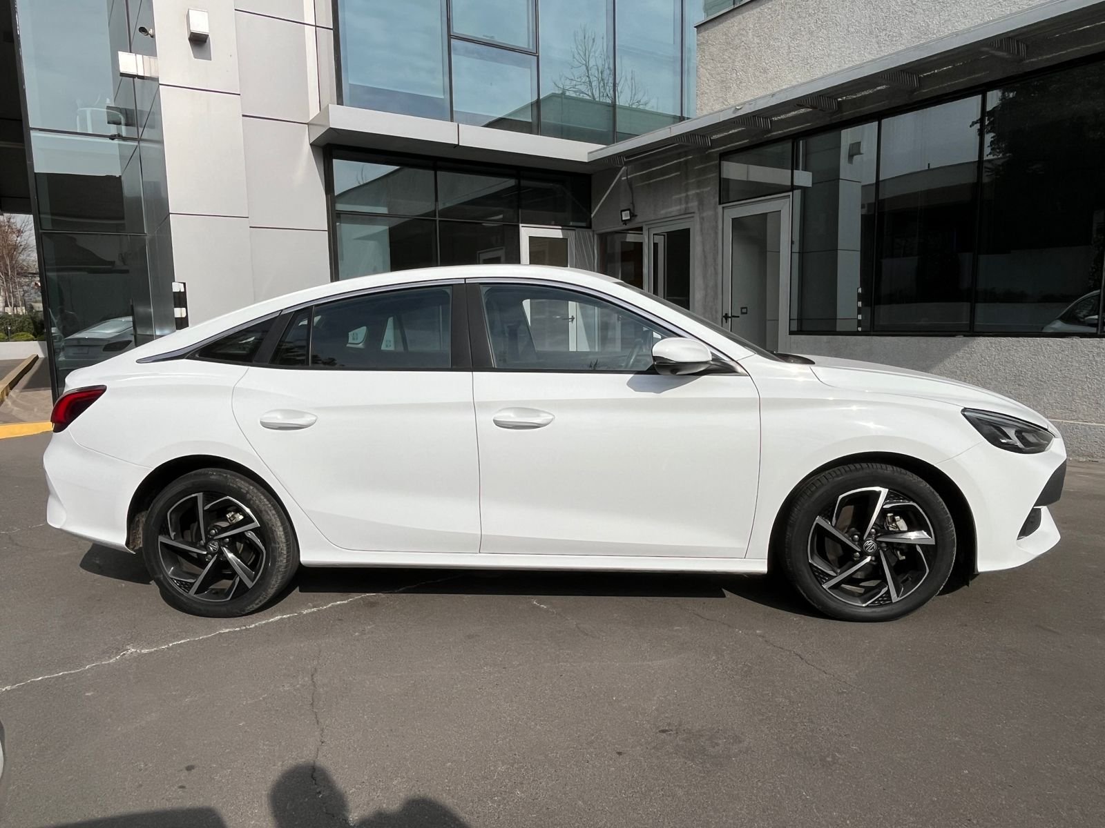 MG Gt — foto 5 de 20