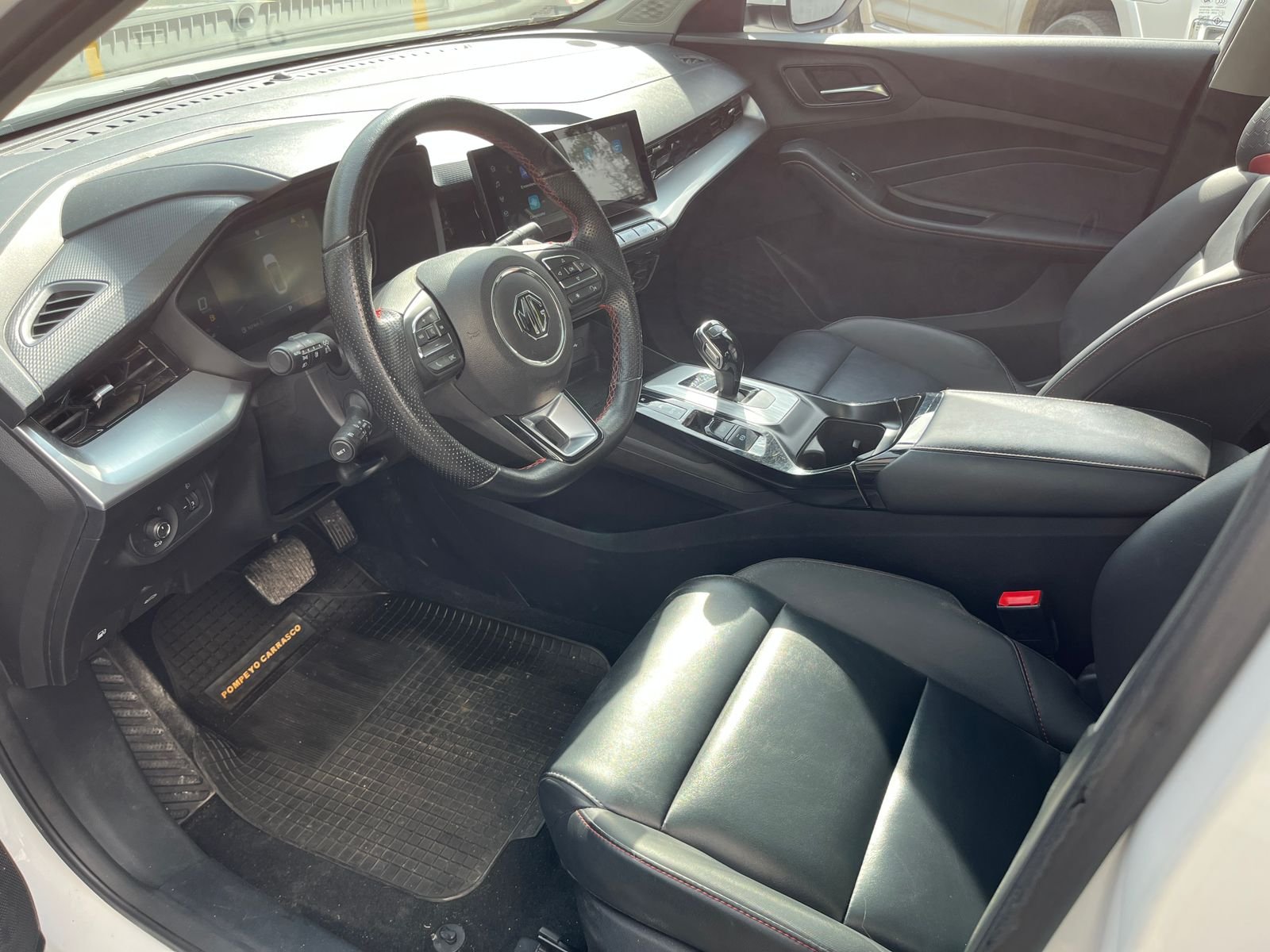MG Gt — foto 8 de 20
