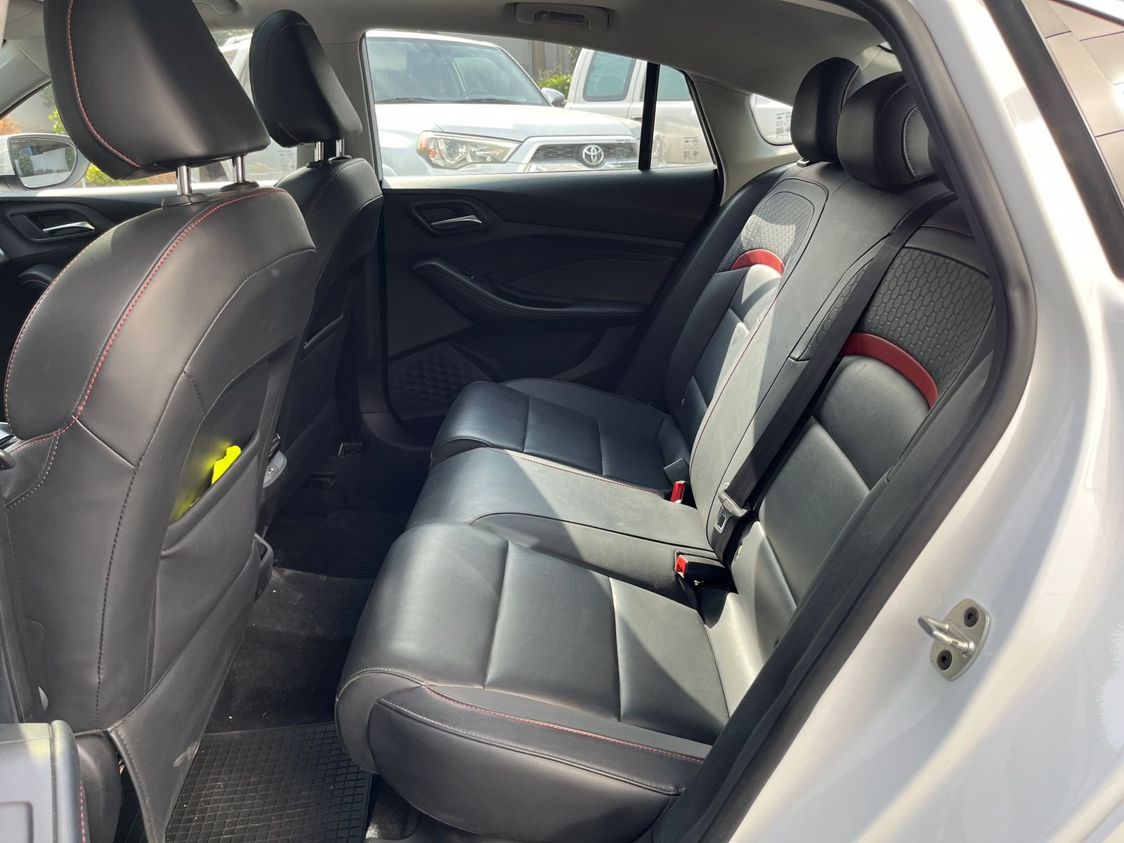 MG Gt — foto 9 de 20