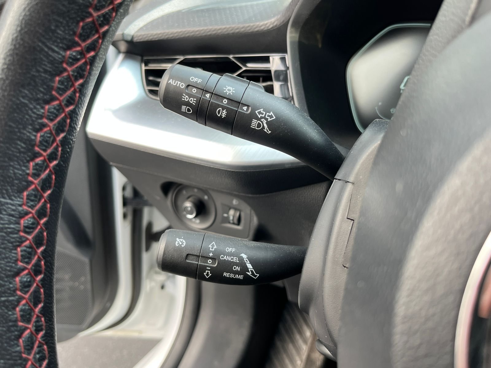 MG Gt — foto 17 de 20