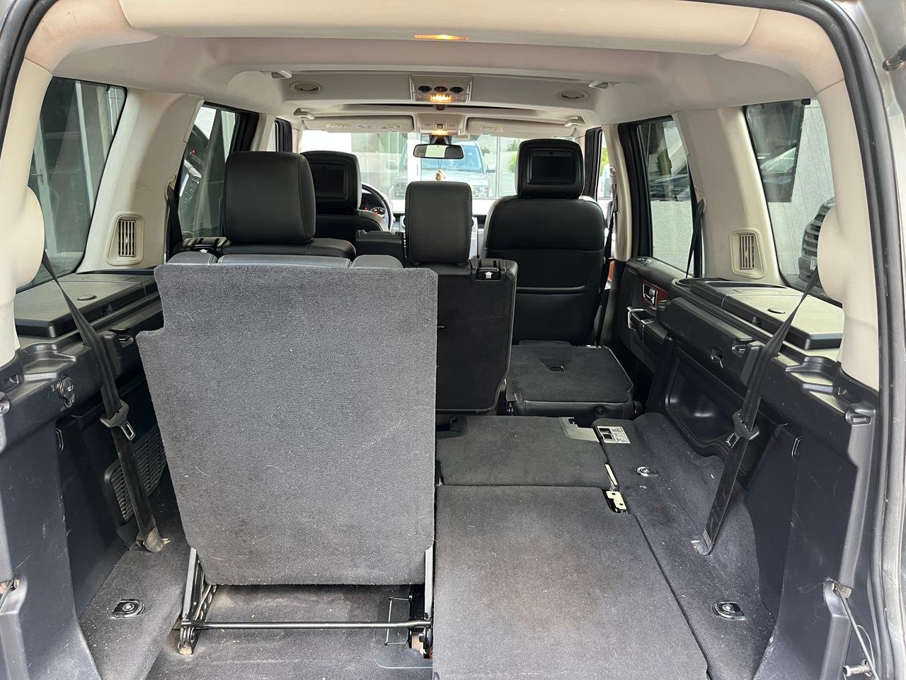Land Rover Discovery 4 — foto 21 de 32