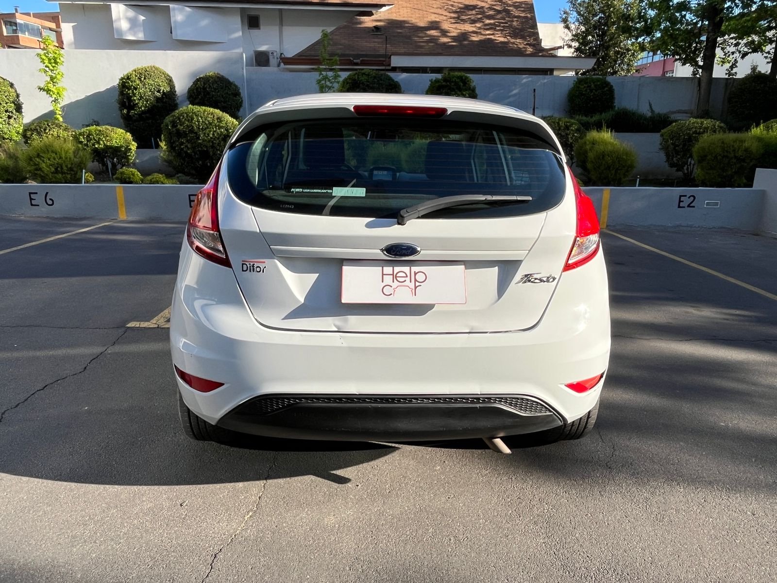 Ford Fiesta — foto 3 de 23