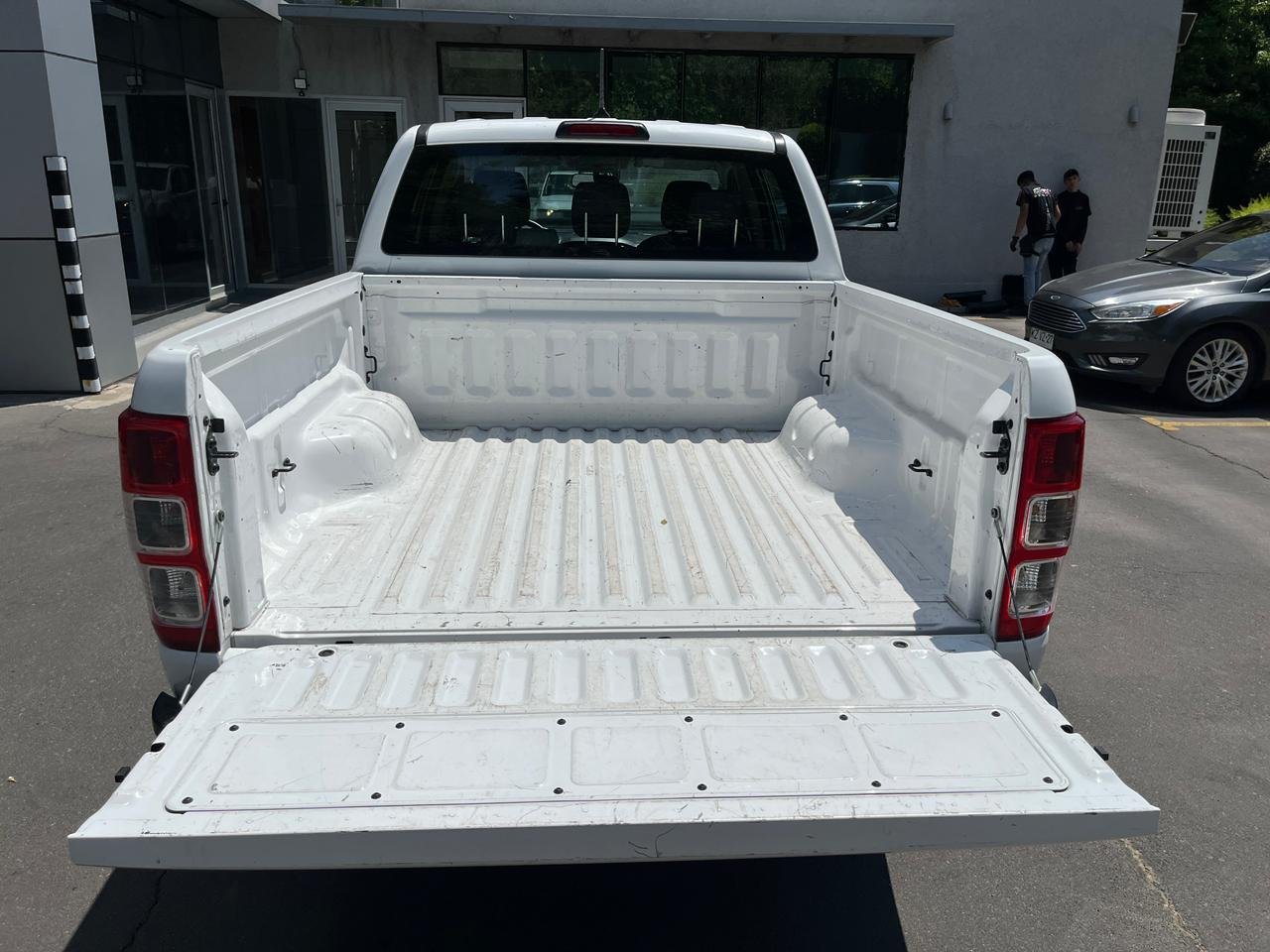 Ford Ranger — foto 10 de 23