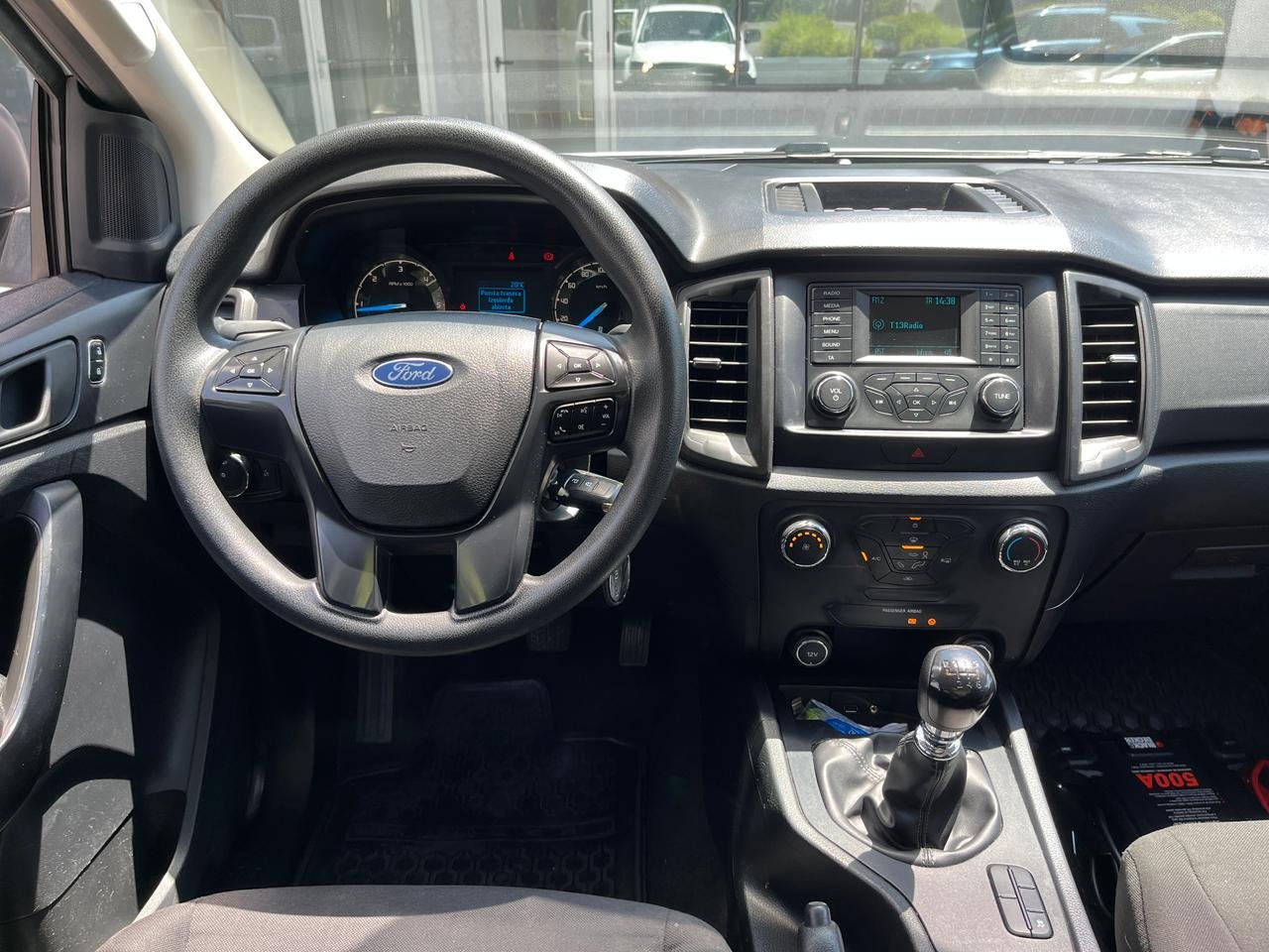 Ford Ranger — foto 12 de 23
