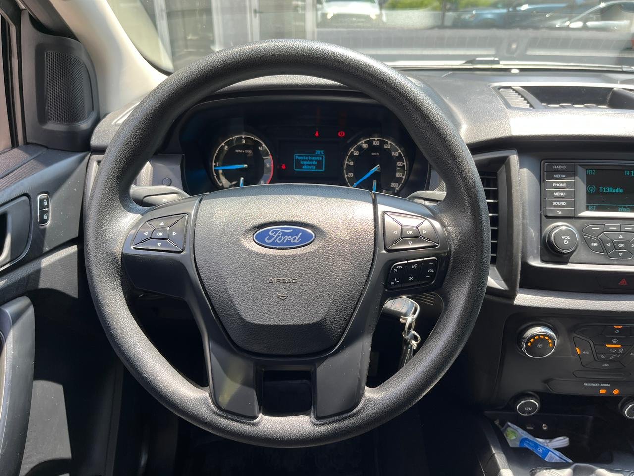 Ford Ranger — foto 13 de 23