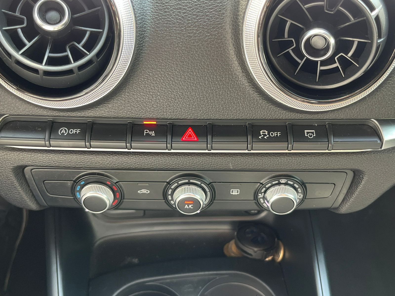 Audi A3 — foto 17 de 24