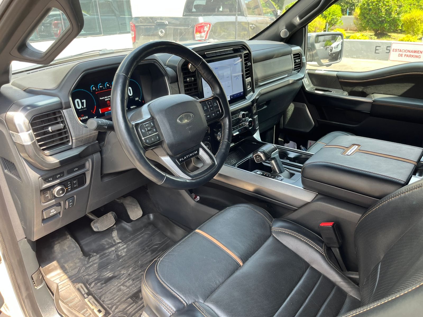 Ford F150 — foto 8 de 33