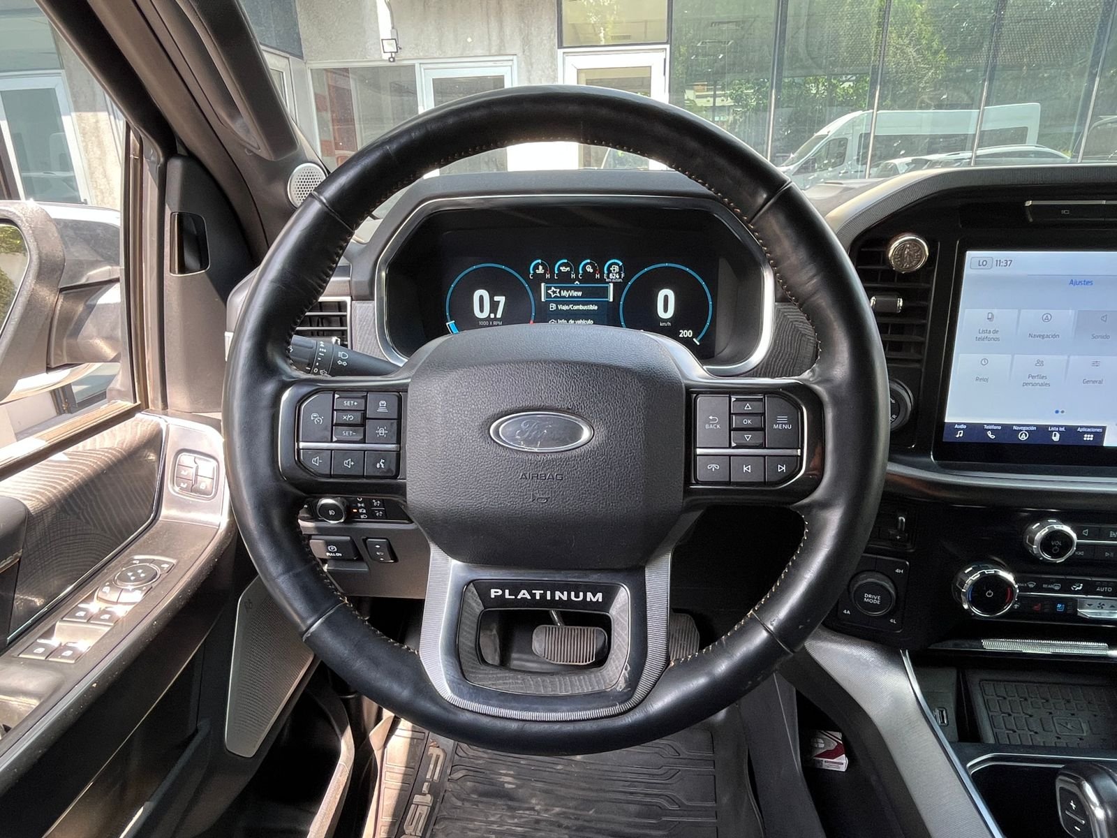 Ford F150 — foto 14 de 33