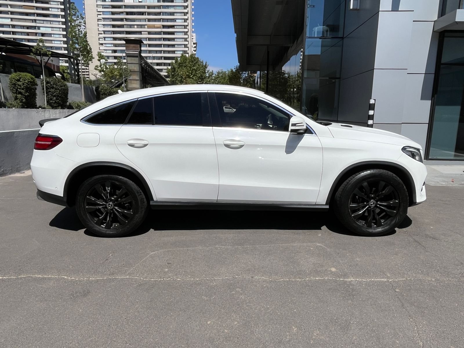 Mercedes-Benz Gle 350D — foto 5 de 34