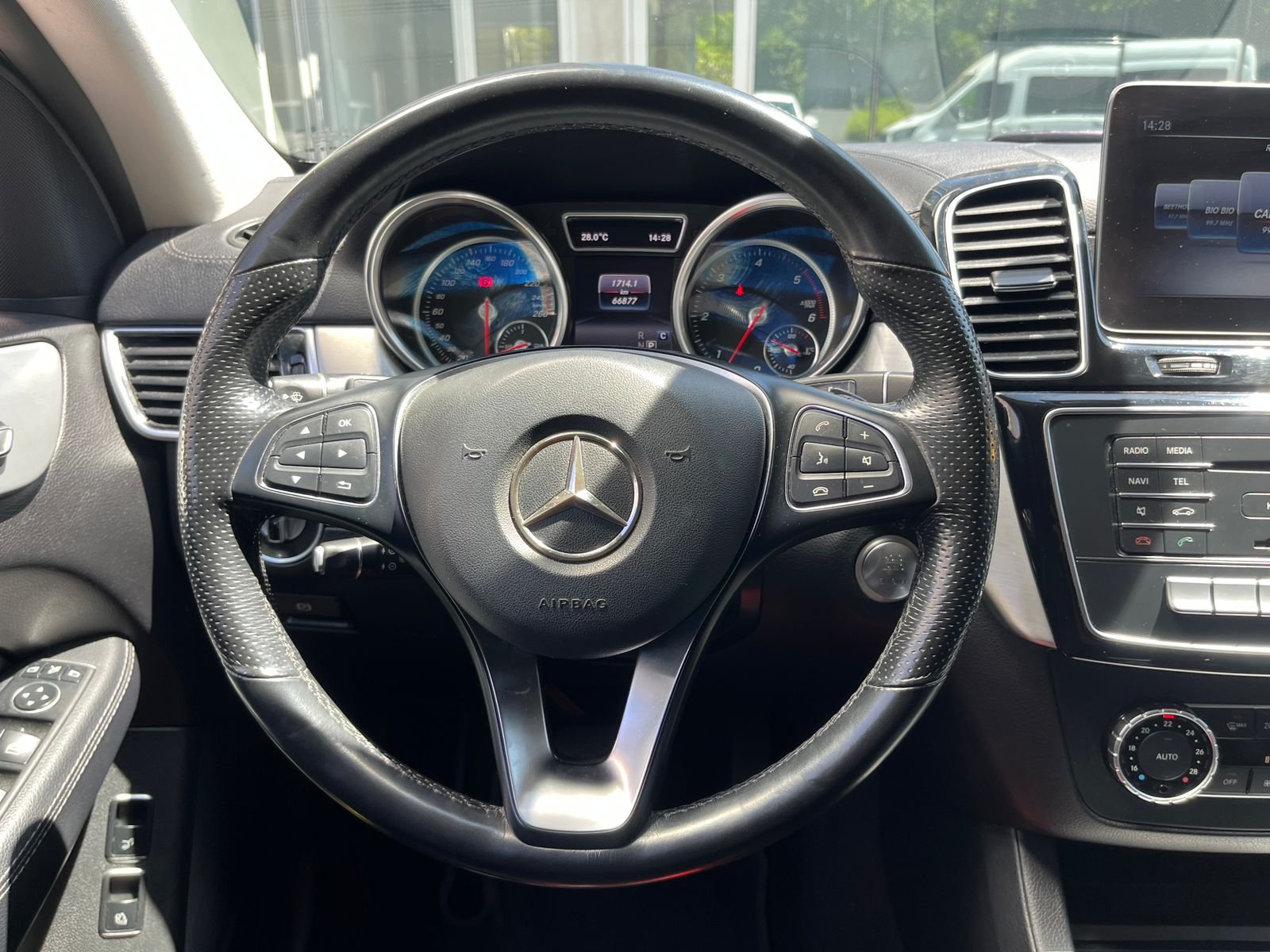 Mercedes-Benz Gle 350D — foto 13 de 34