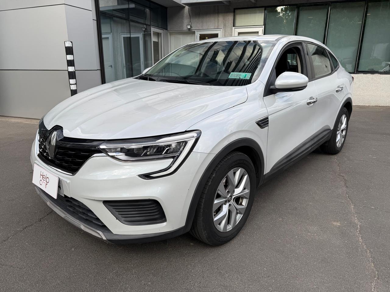 Renault Arkana — foto 21 de 21