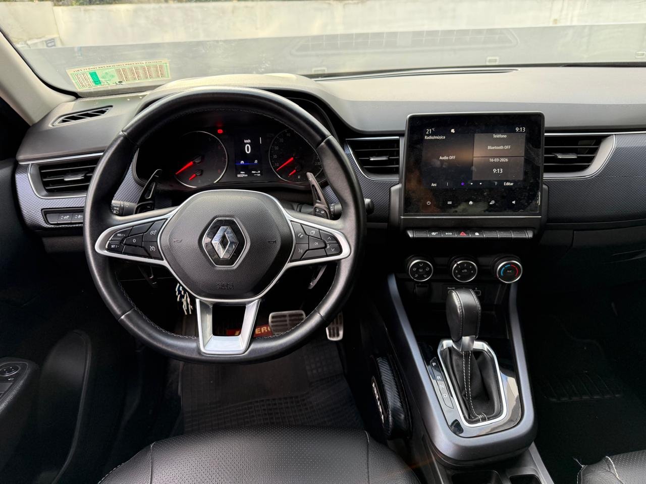Renault Arkana — foto 14 de 21
