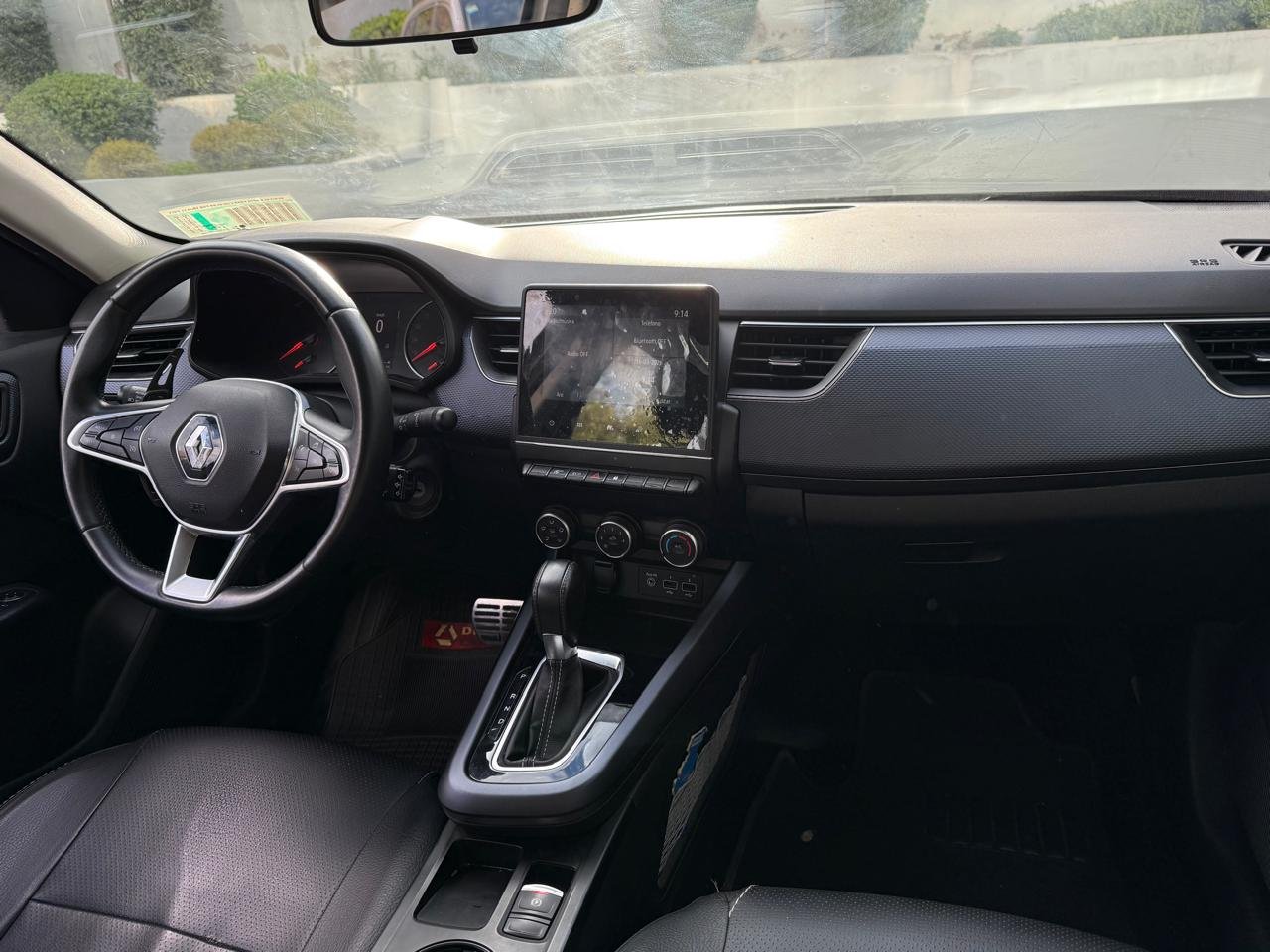 Renault Arkana — foto 17 de 21