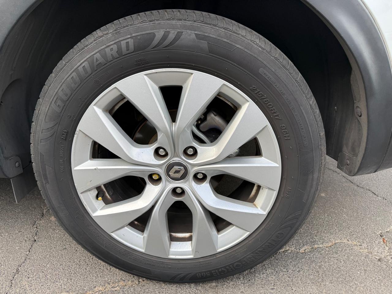 Renault Arkana — foto 19 de 21