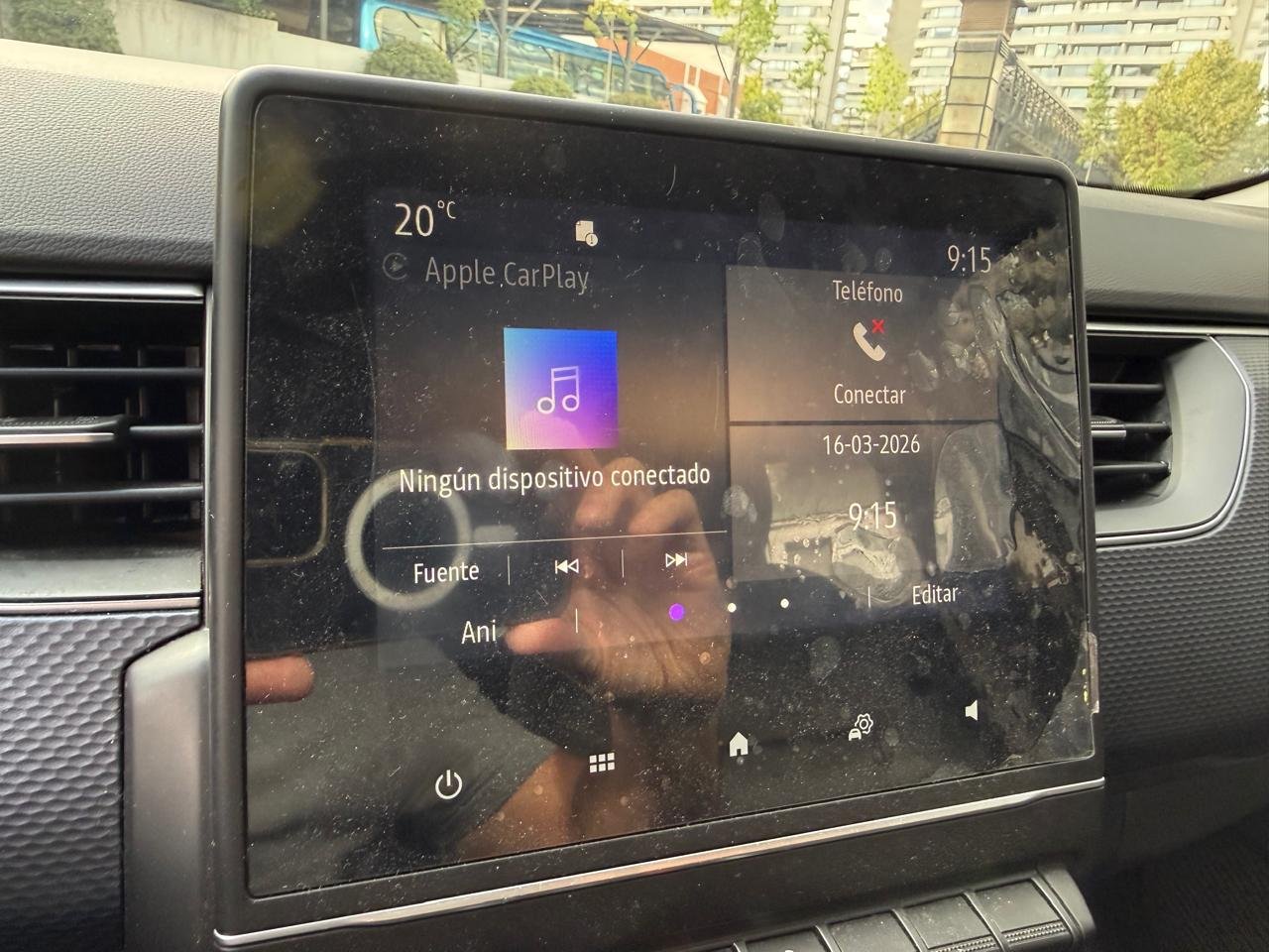 Renault Arkana — foto 20 de 21