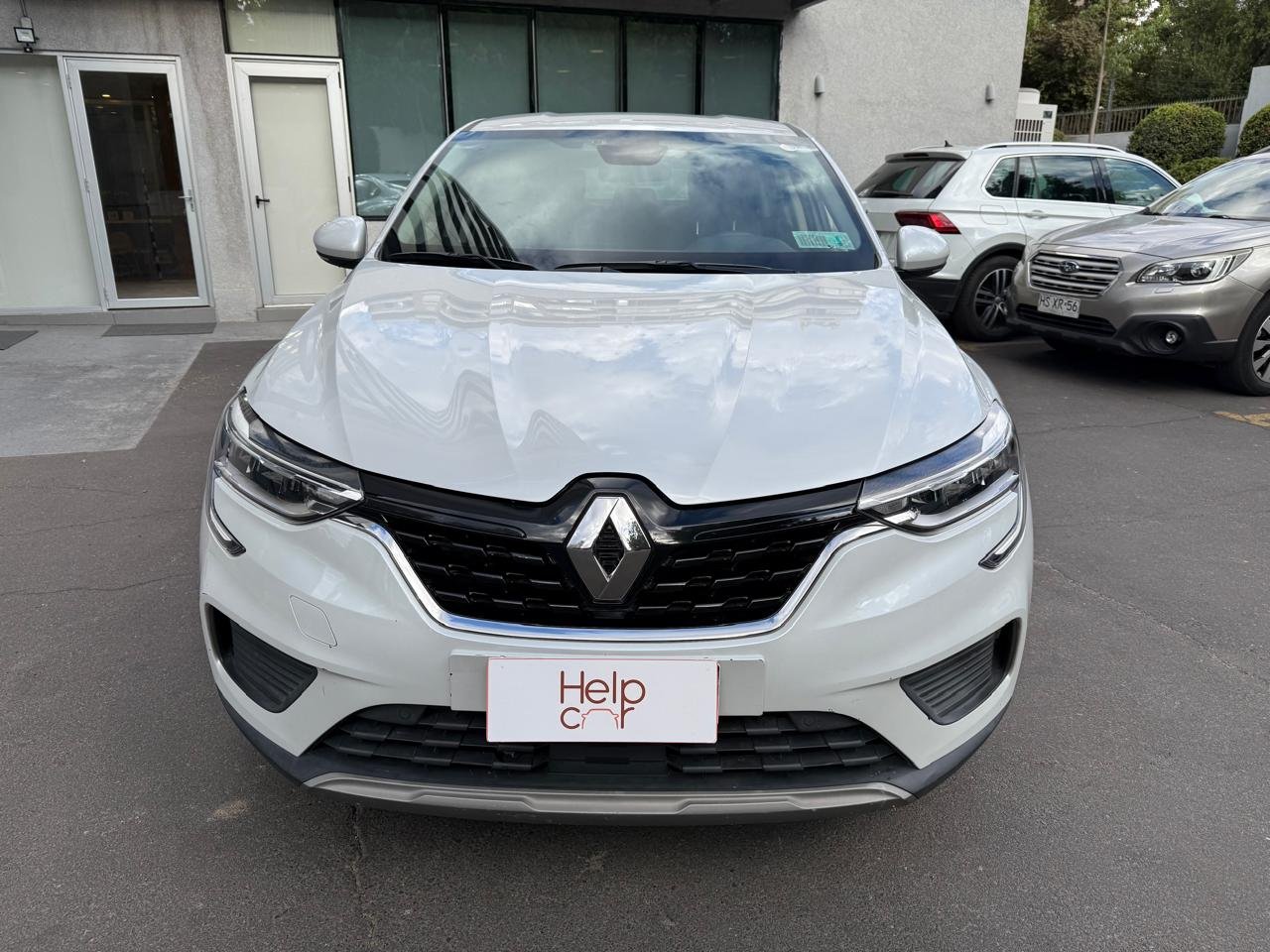Renault Arkana — foto 7 de 21
