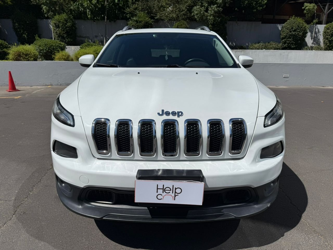 Jeep Cherokee — foto 7 de 22