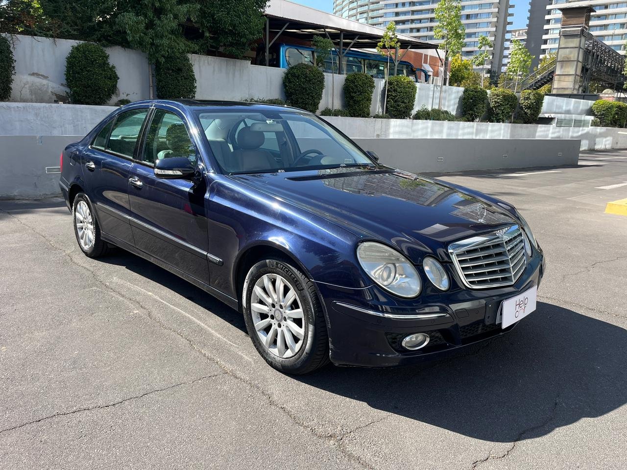 Mercedes-Benz E350 — foto 6 de 30