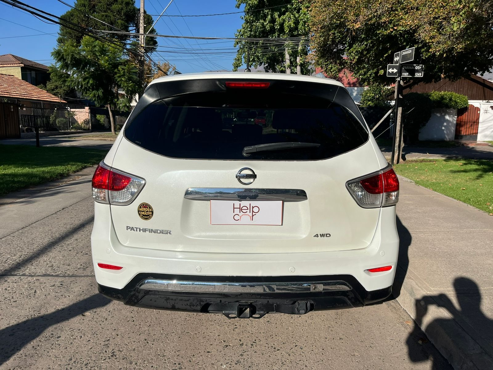 Nissan Pathfinder — foto 3 de 30