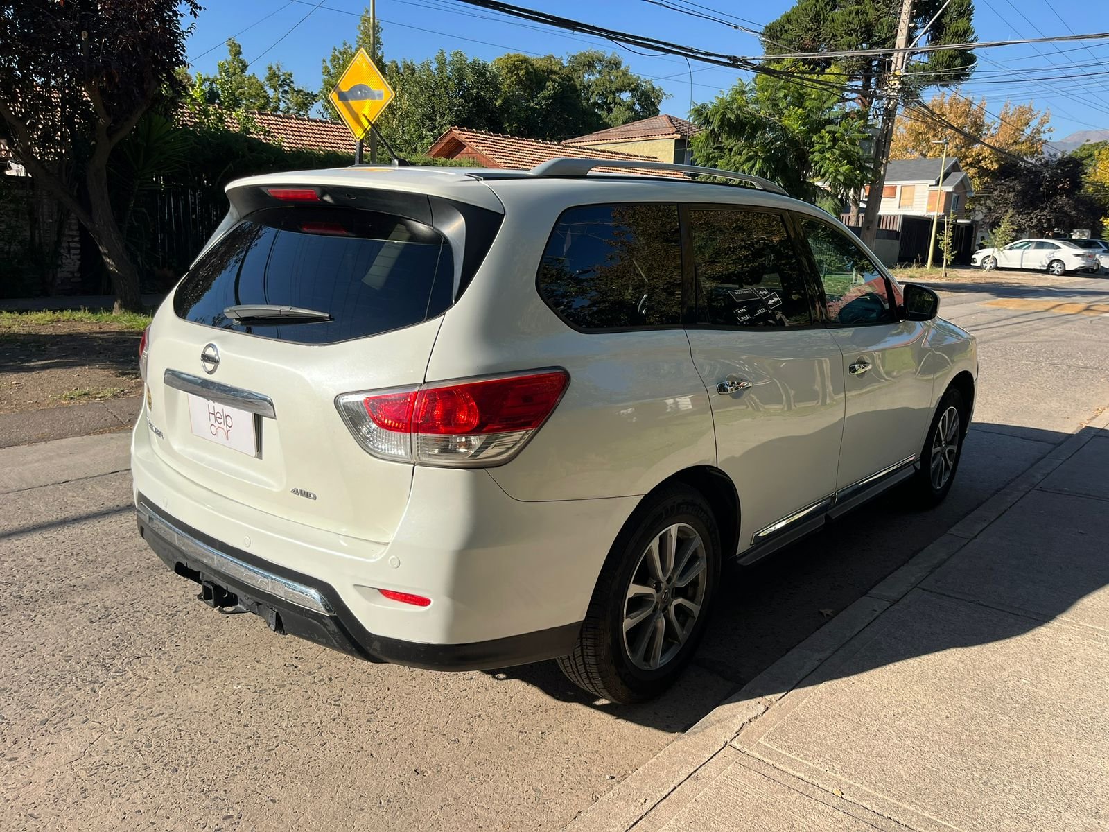 Nissan Pathfinder — foto 4 de 30