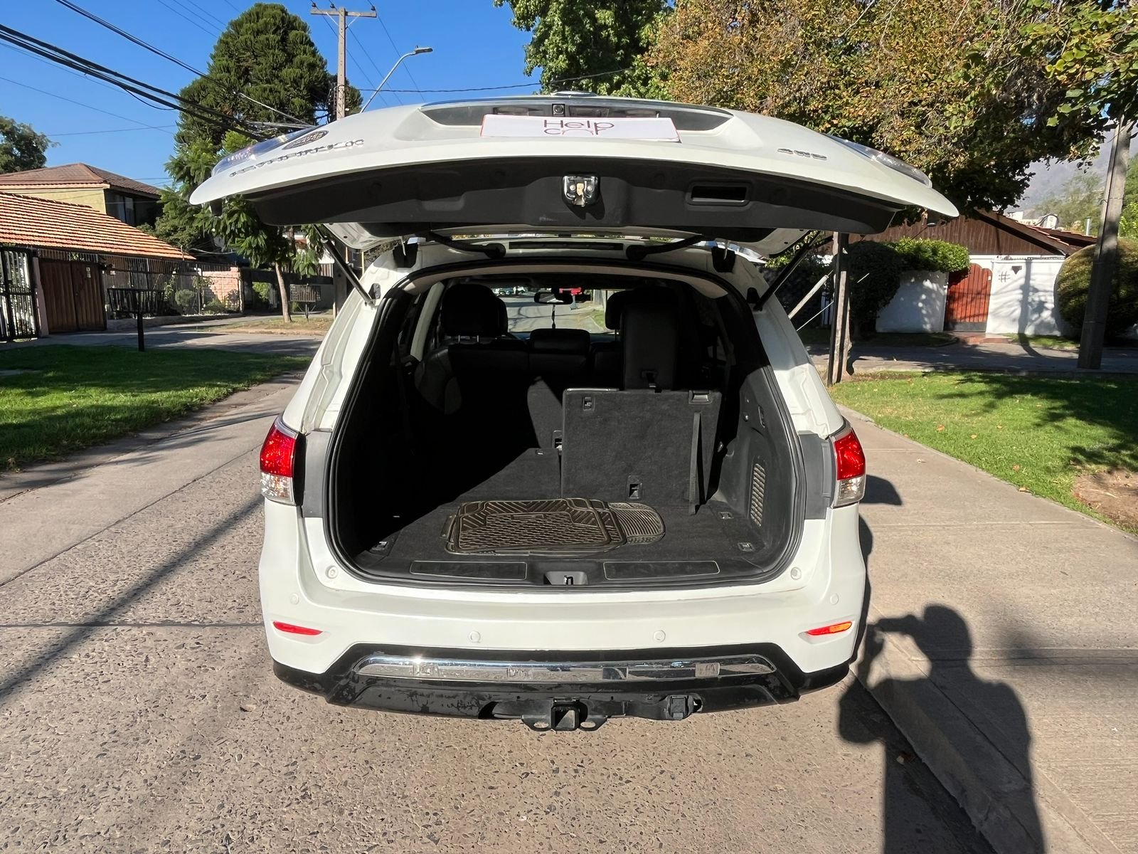Nissan Pathfinder — foto 11 de 30