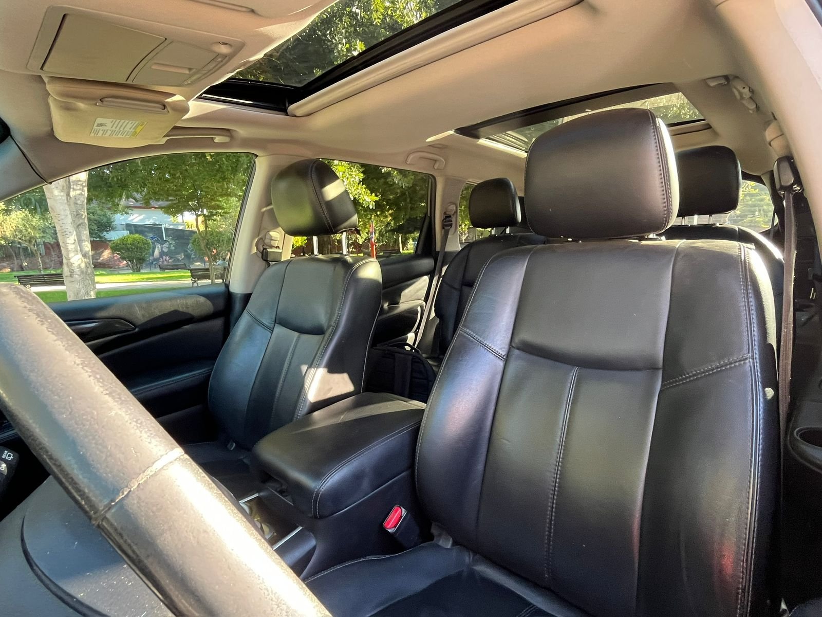 Nissan Pathfinder — foto 18 de 30