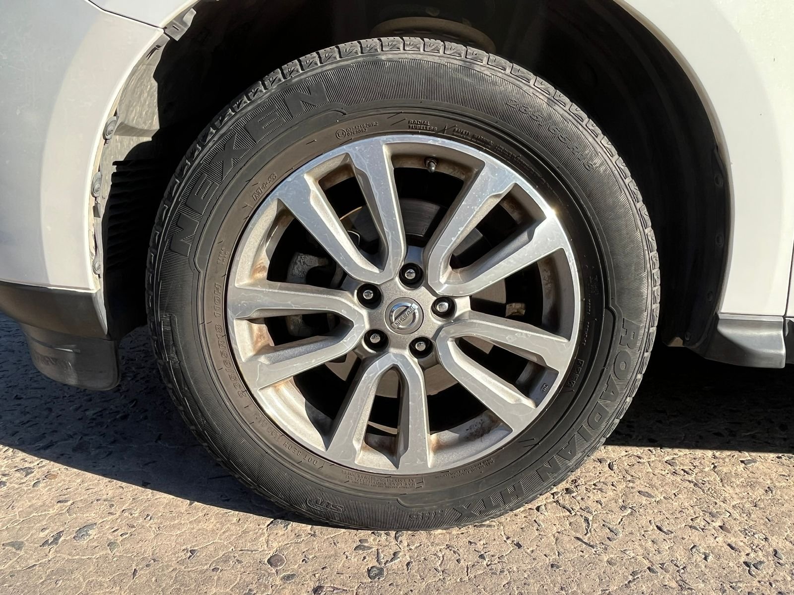 Nissan Pathfinder — foto 19 de 30