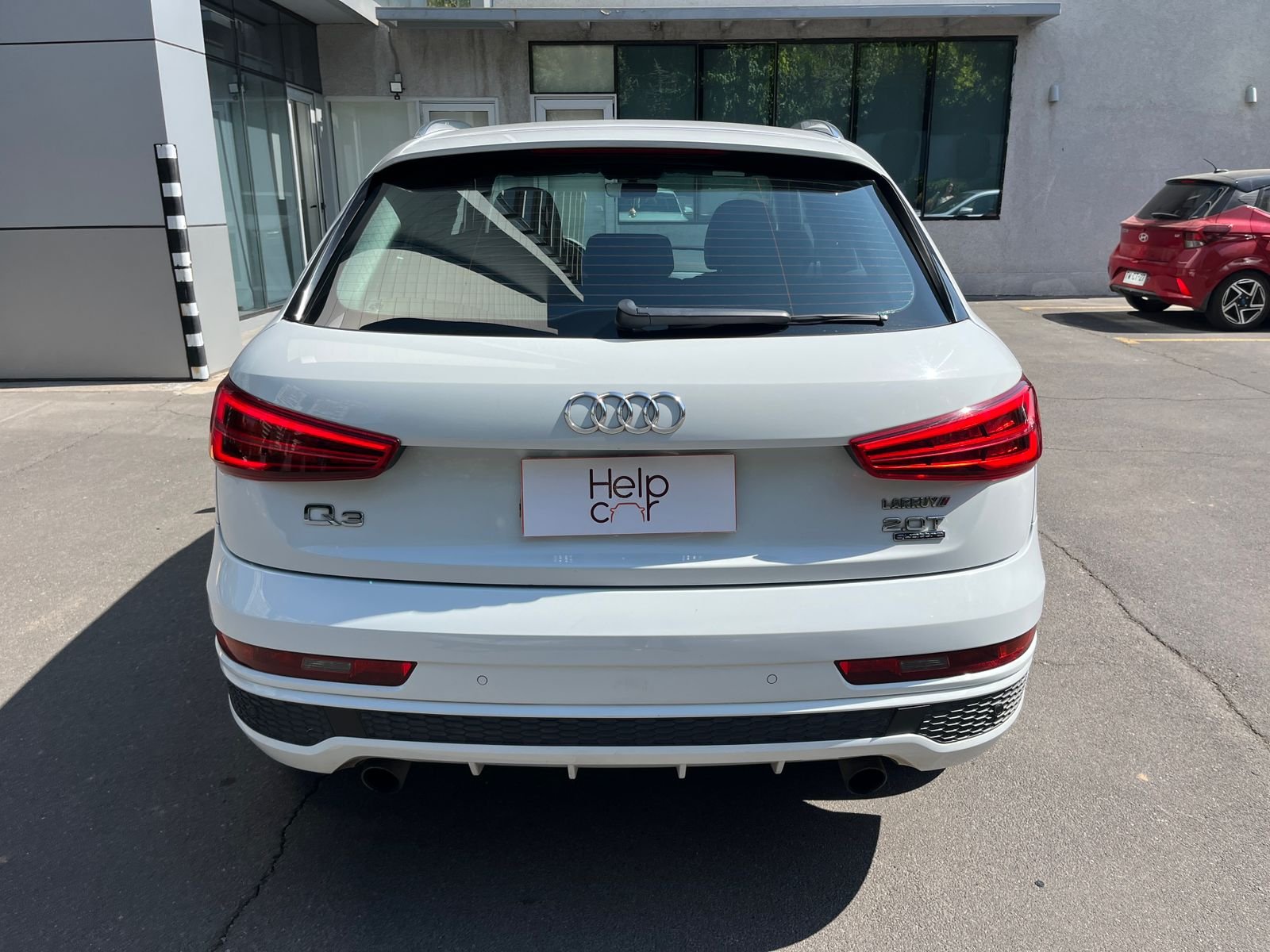 Audi Q3 — foto 3 de 34