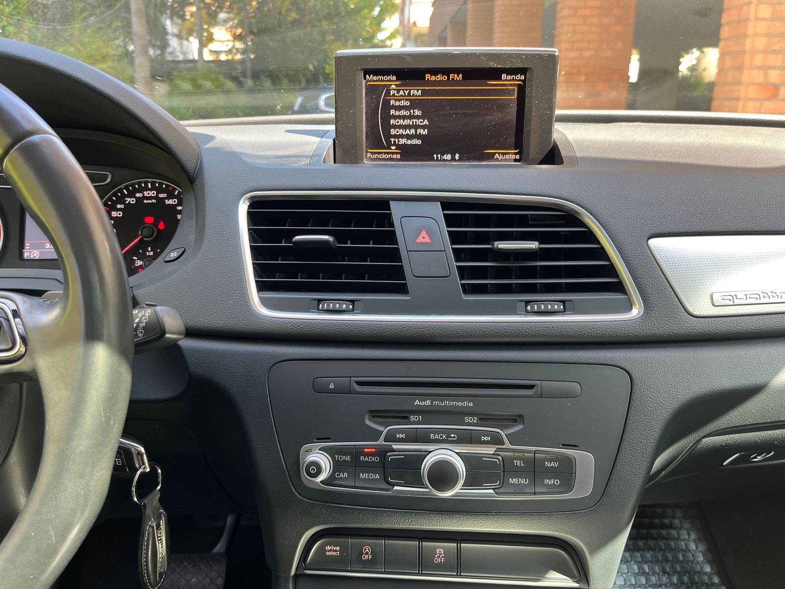 Audi Q3 — foto 14 de 33