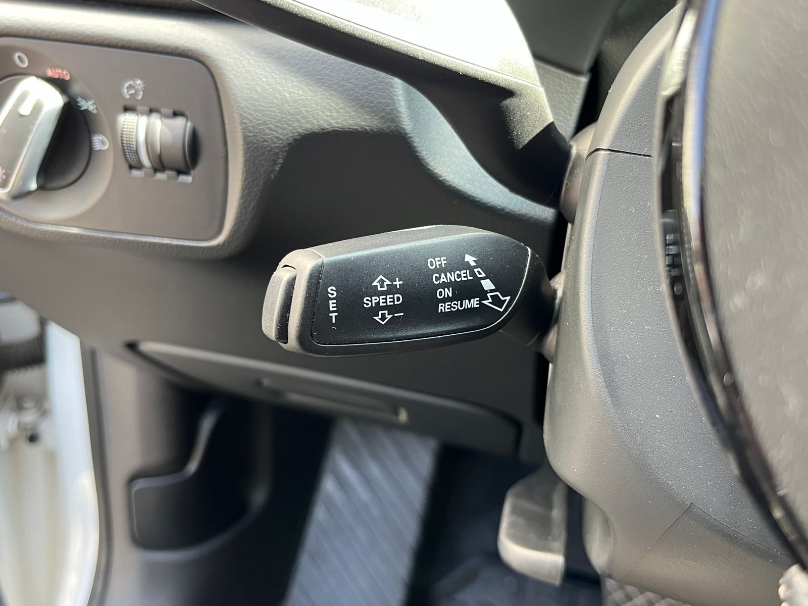 Audi Q3 — foto 27 de 34