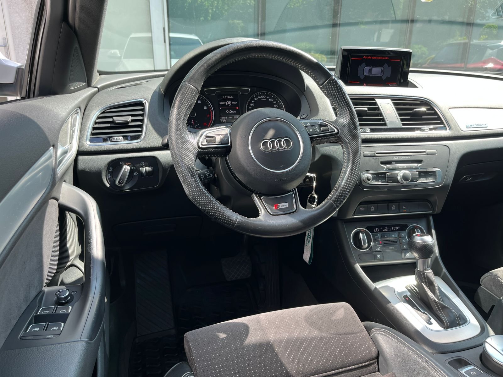 Audi Q3 — foto 33 de 34