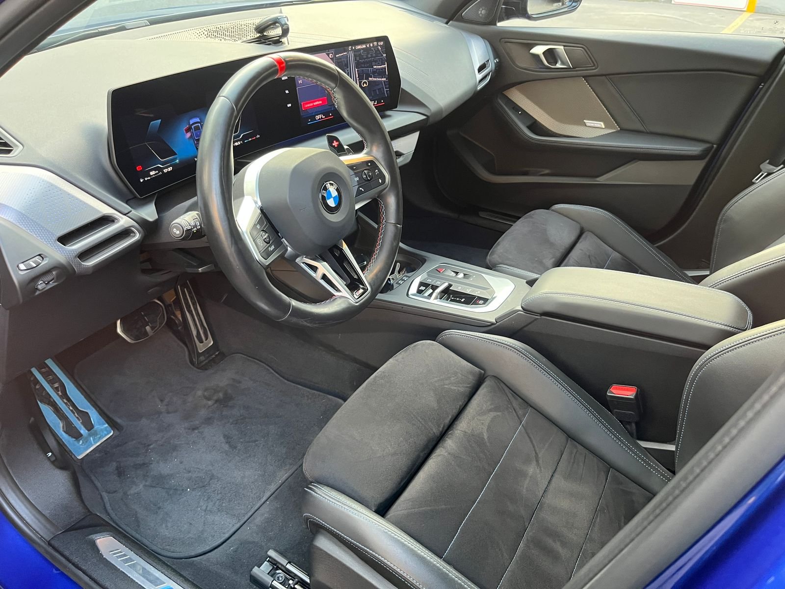 BMW M135 — foto 8 de 34