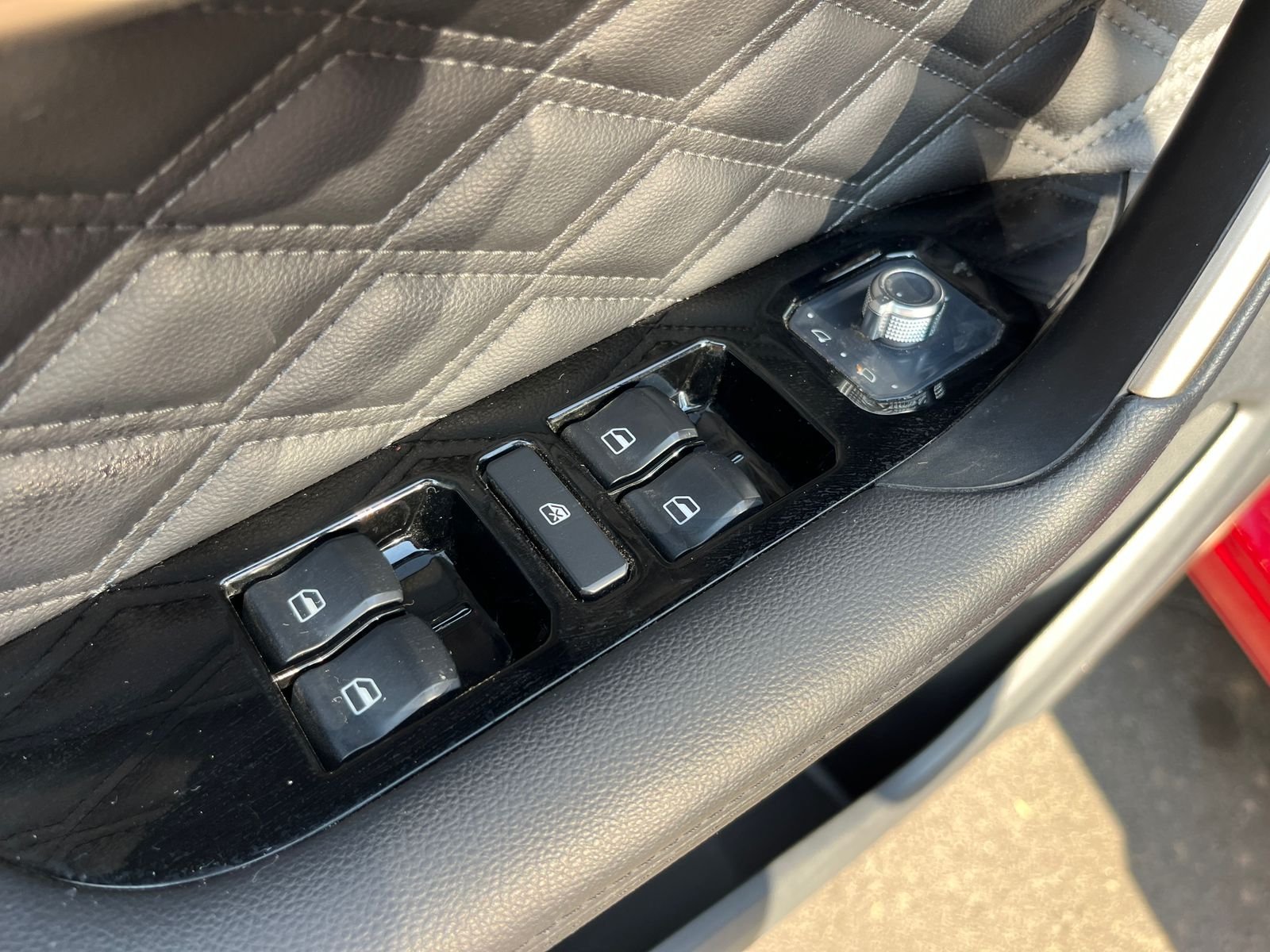 Haval H6 — foto 17 de 33