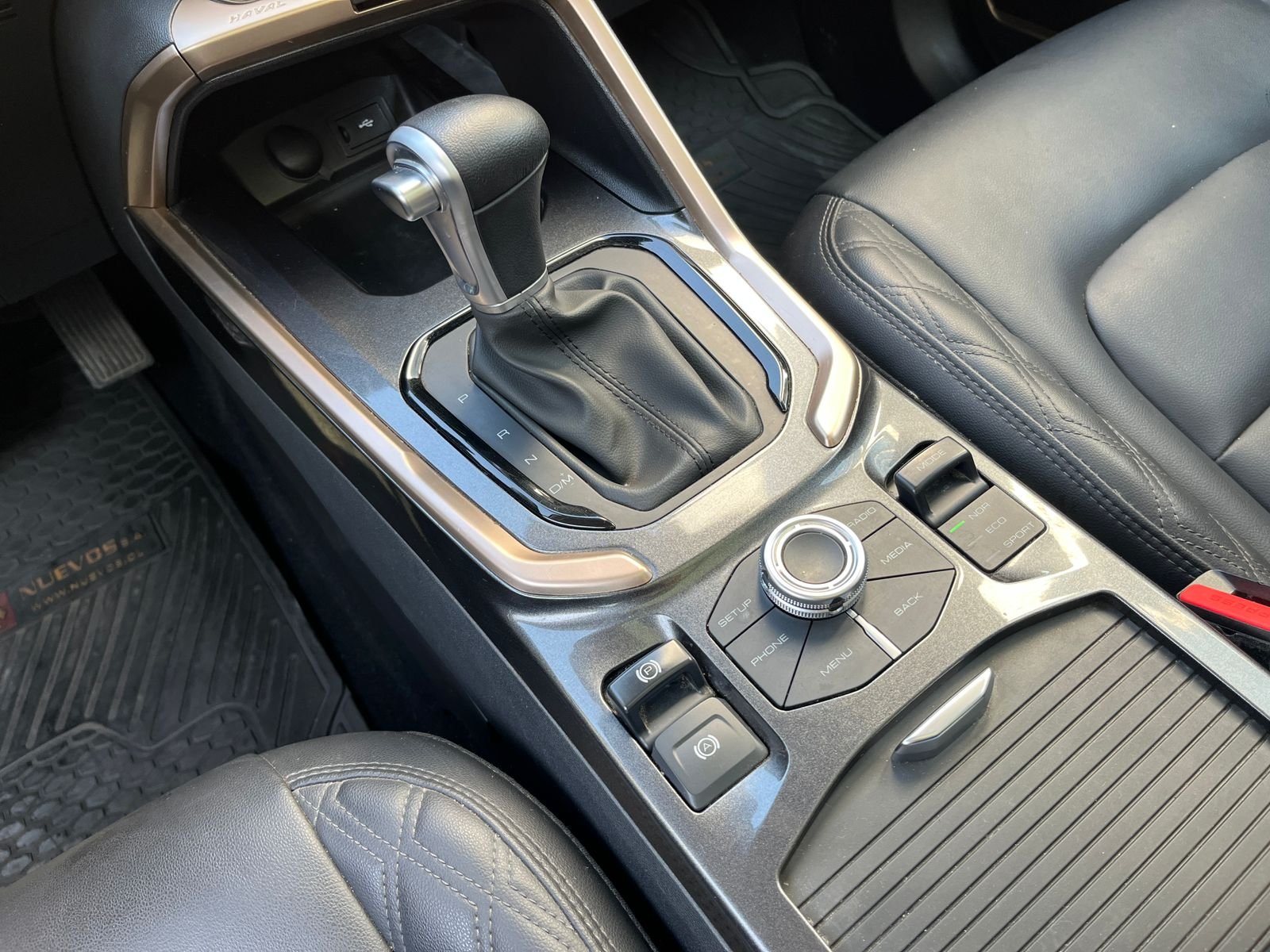 Haval H6 — foto 20 de 33