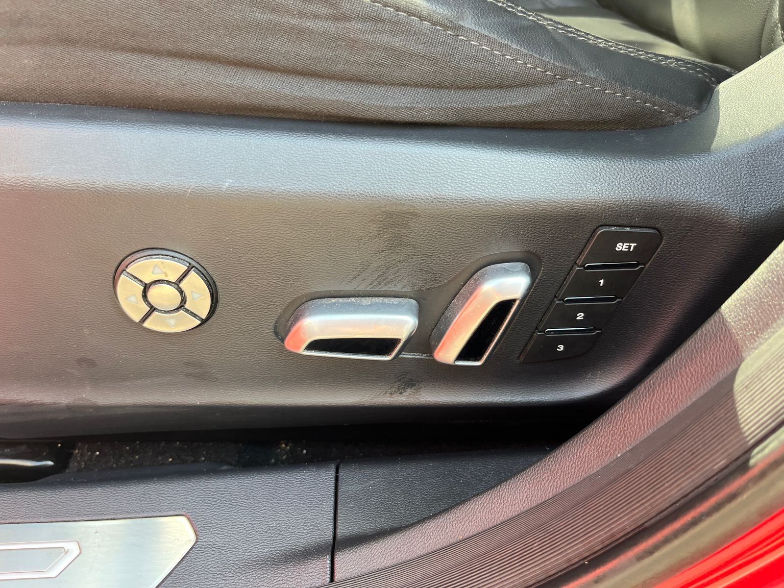 Haval H6 — foto 29 de 33