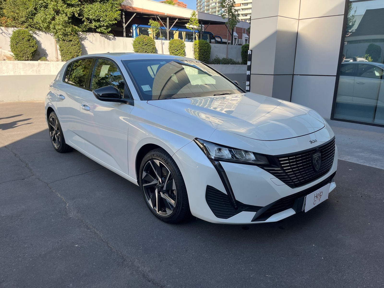 Peugeot 308 — foto 6 de 30