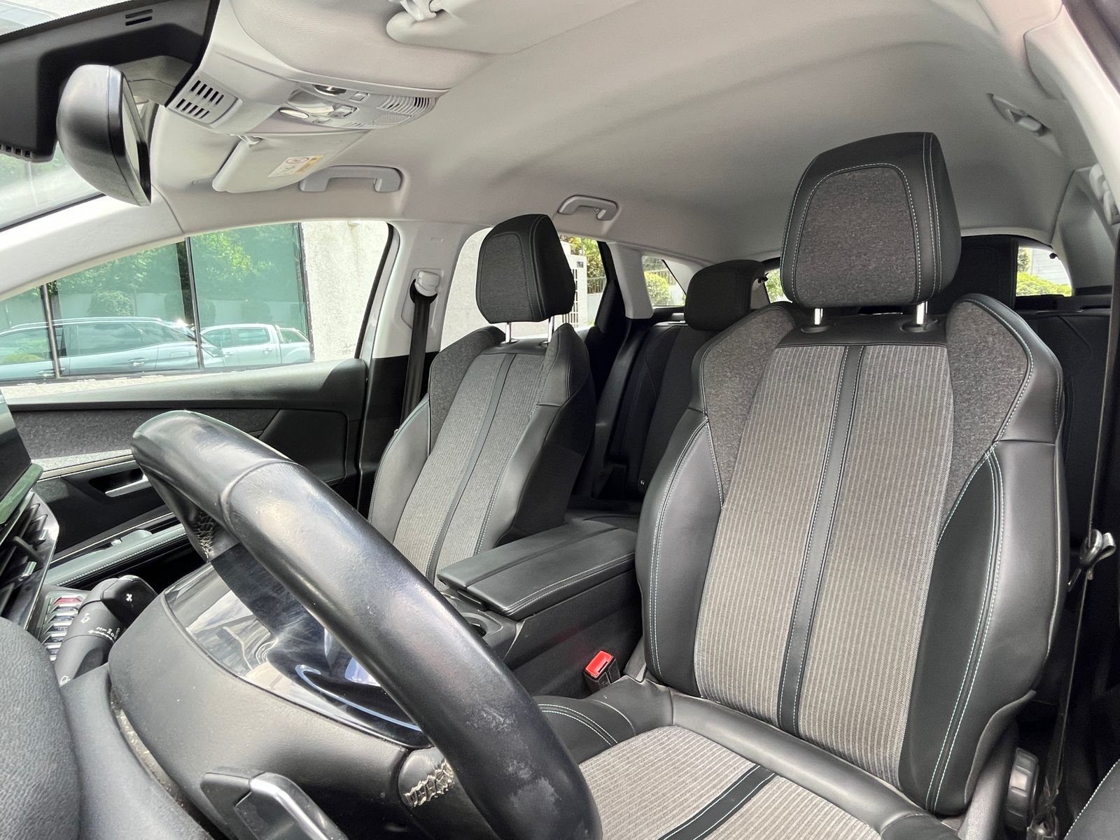 Peugeot 3008 — foto 18 de 29