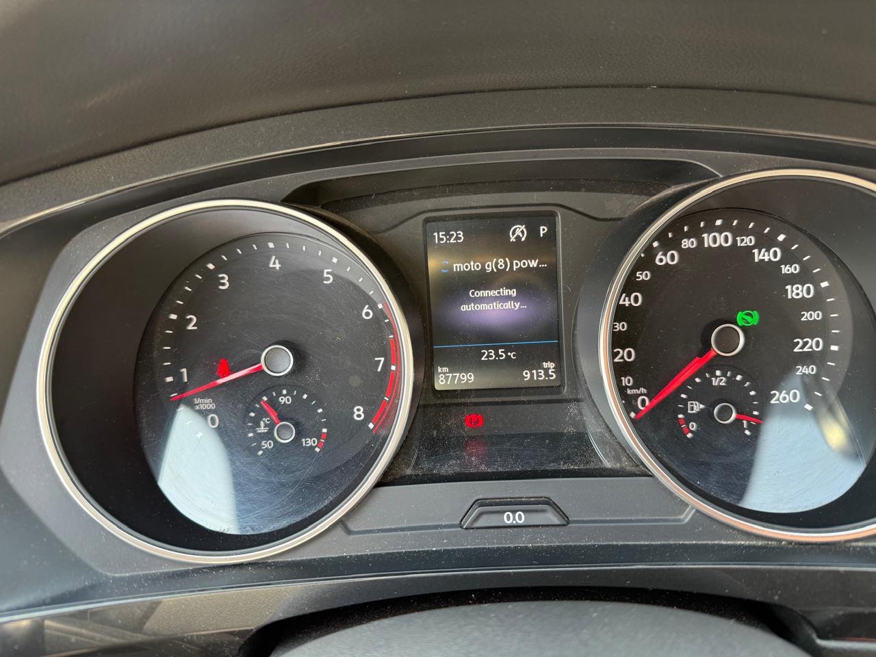 Volkswagen Tiguan — foto 17 de 26