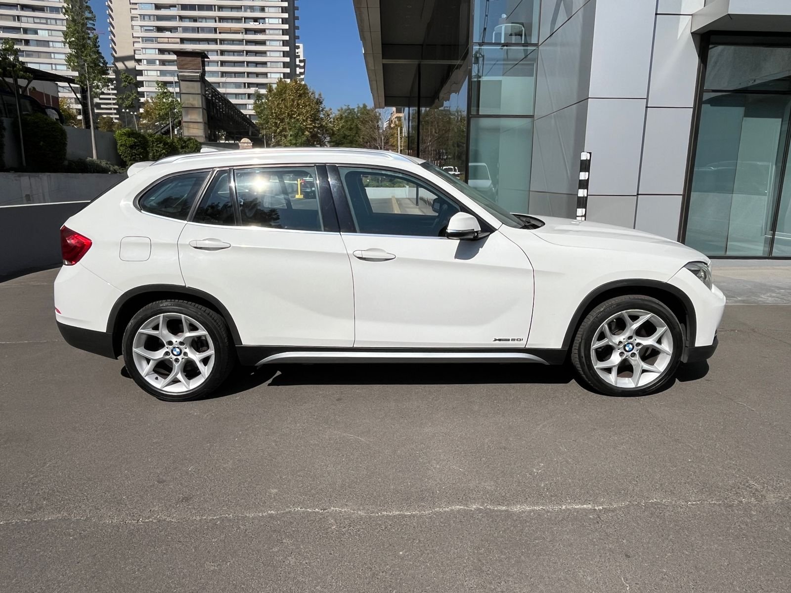 BMW X1 — foto 5 de 28