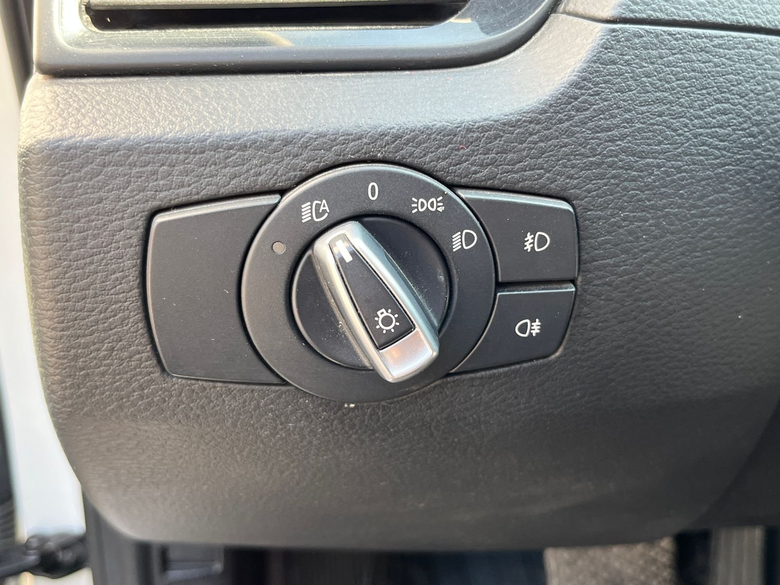 BMW X1 — foto 23 de 28