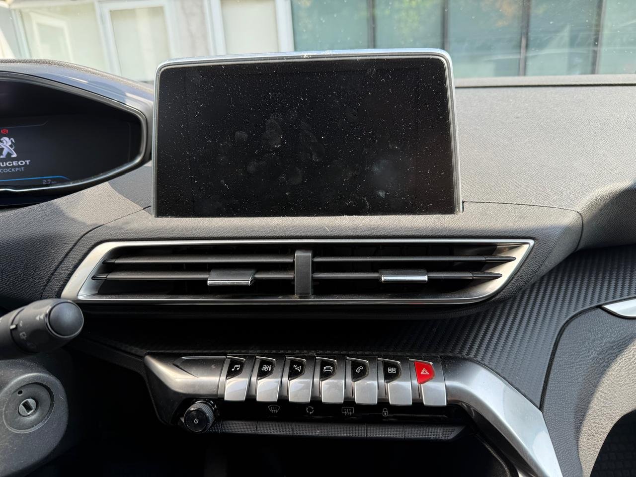 Peugeot 3008 — foto 15 de 22