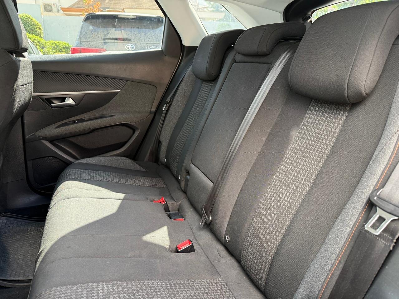 Peugeot 3008 — foto 17 de 22