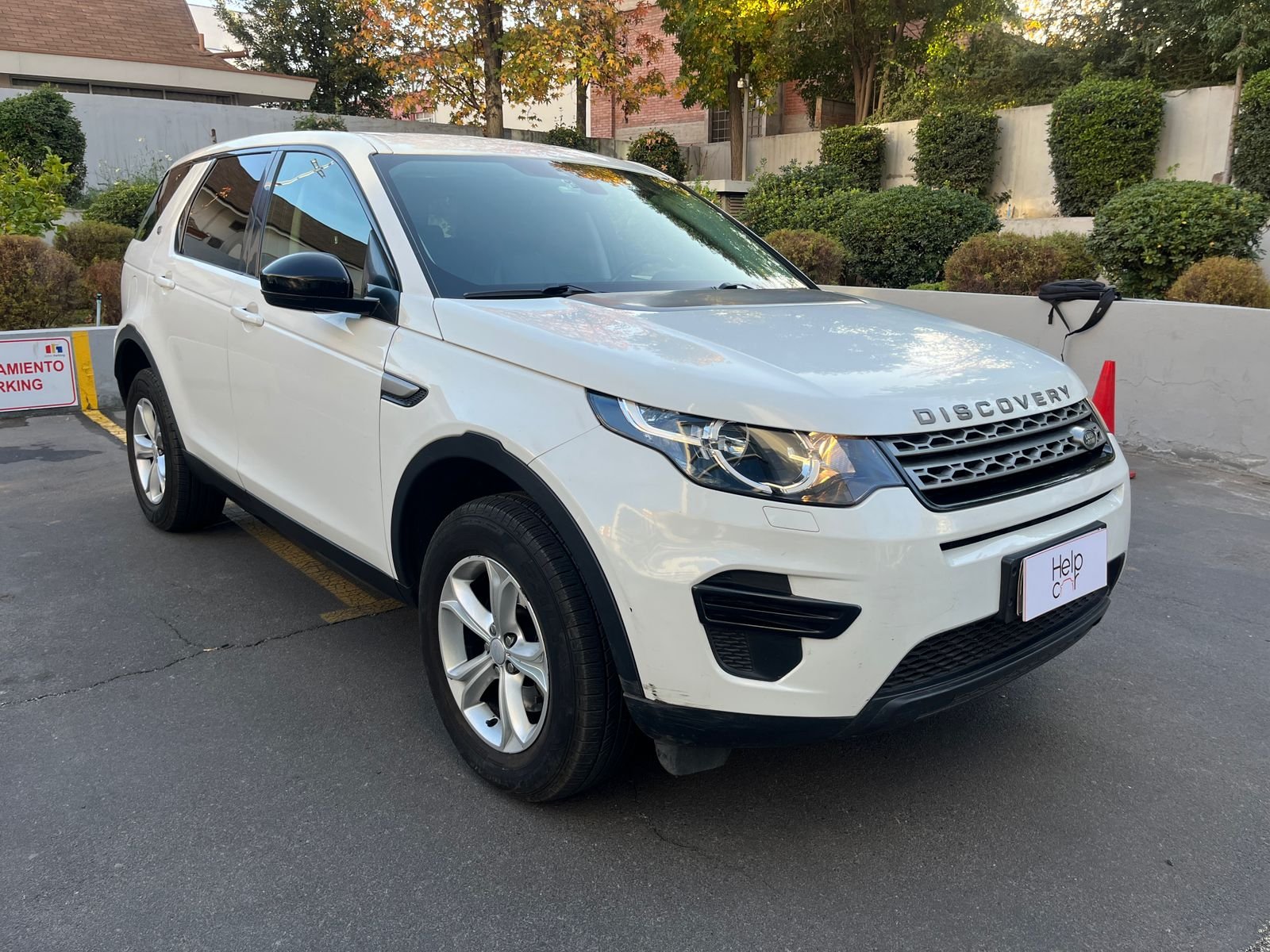 Land Rover Discovery — foto 6 de 28