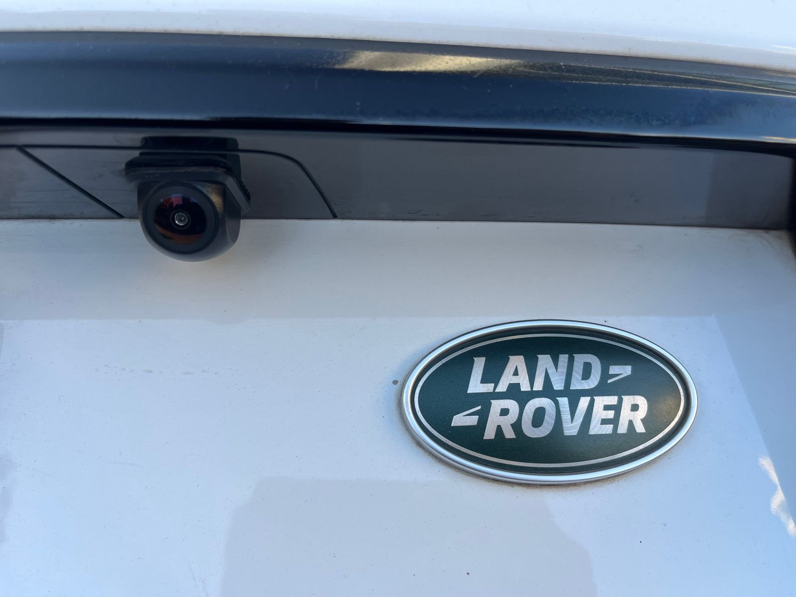 Land Rover Discovery — foto 21 de 28