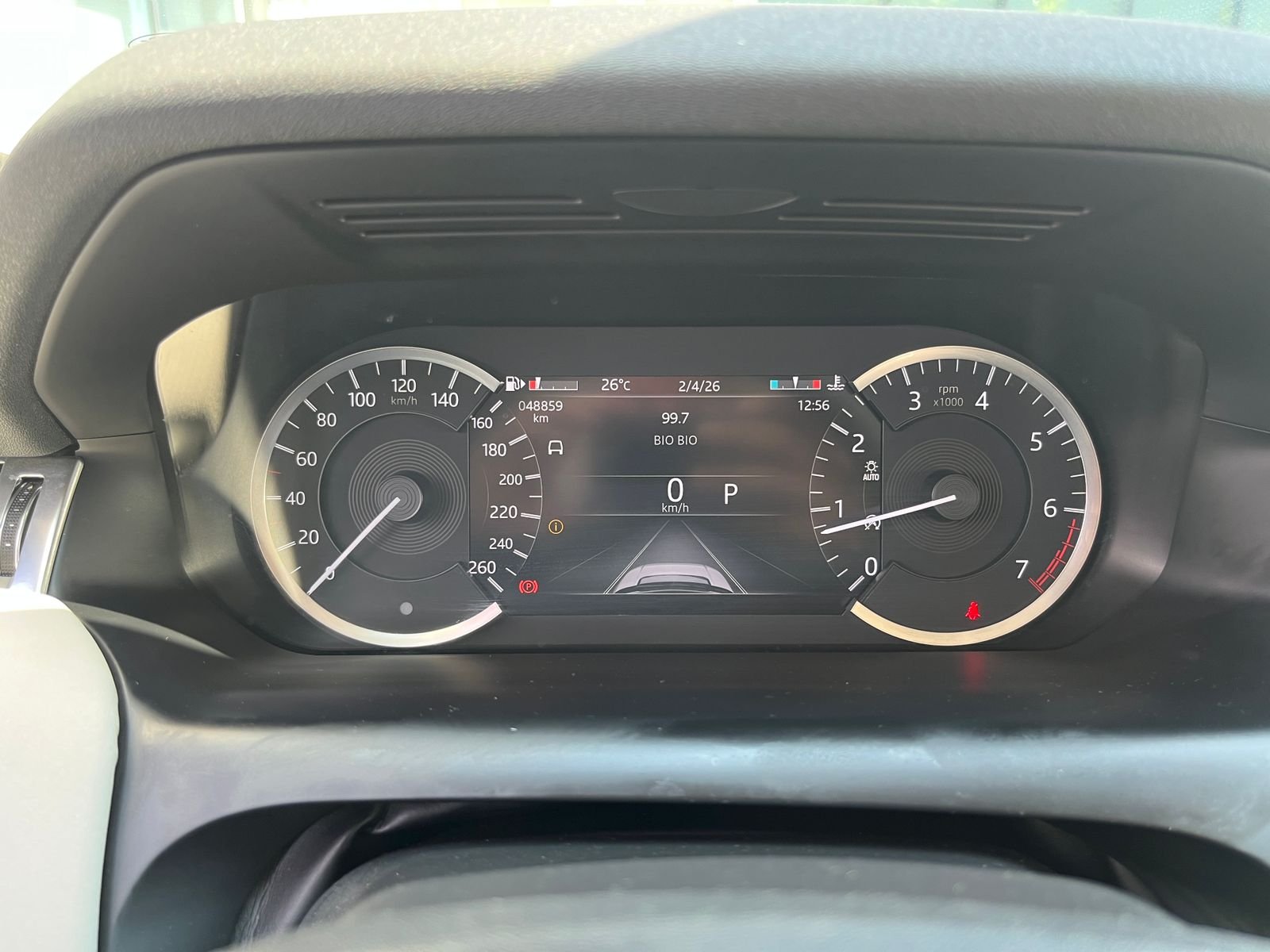Land Rover Discovery — foto 17 de 27