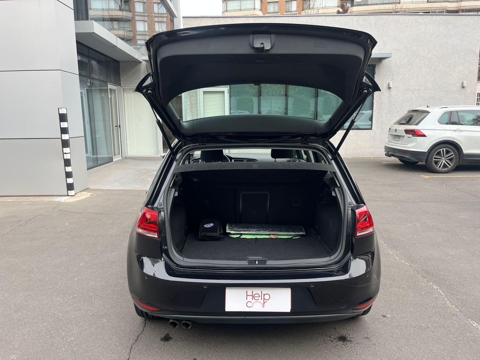 Volkswagen Golf — foto 10 de 24