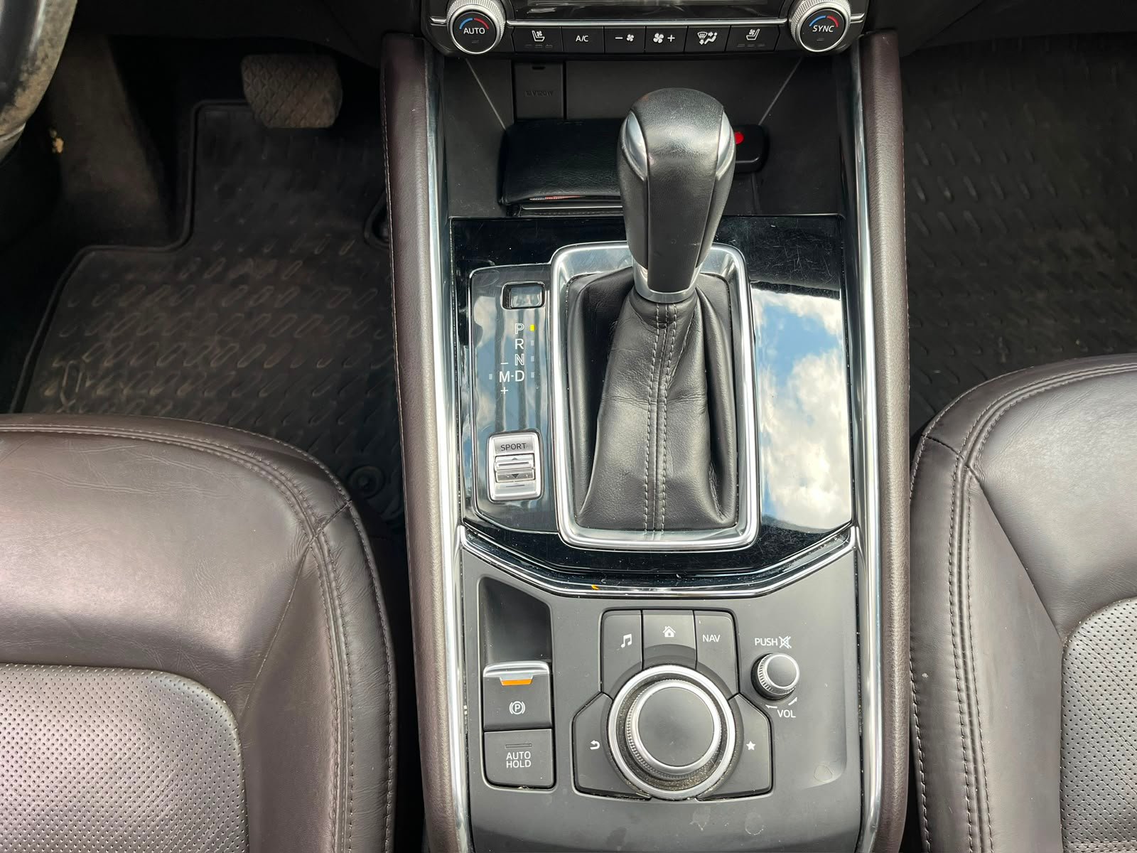 Mazda CX-5 — foto 15 de 31