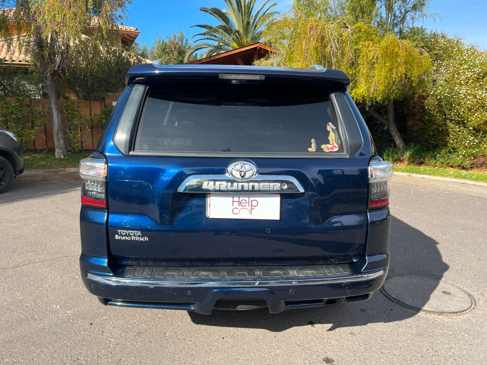 Toyota 4Runner — foto 3 de 33